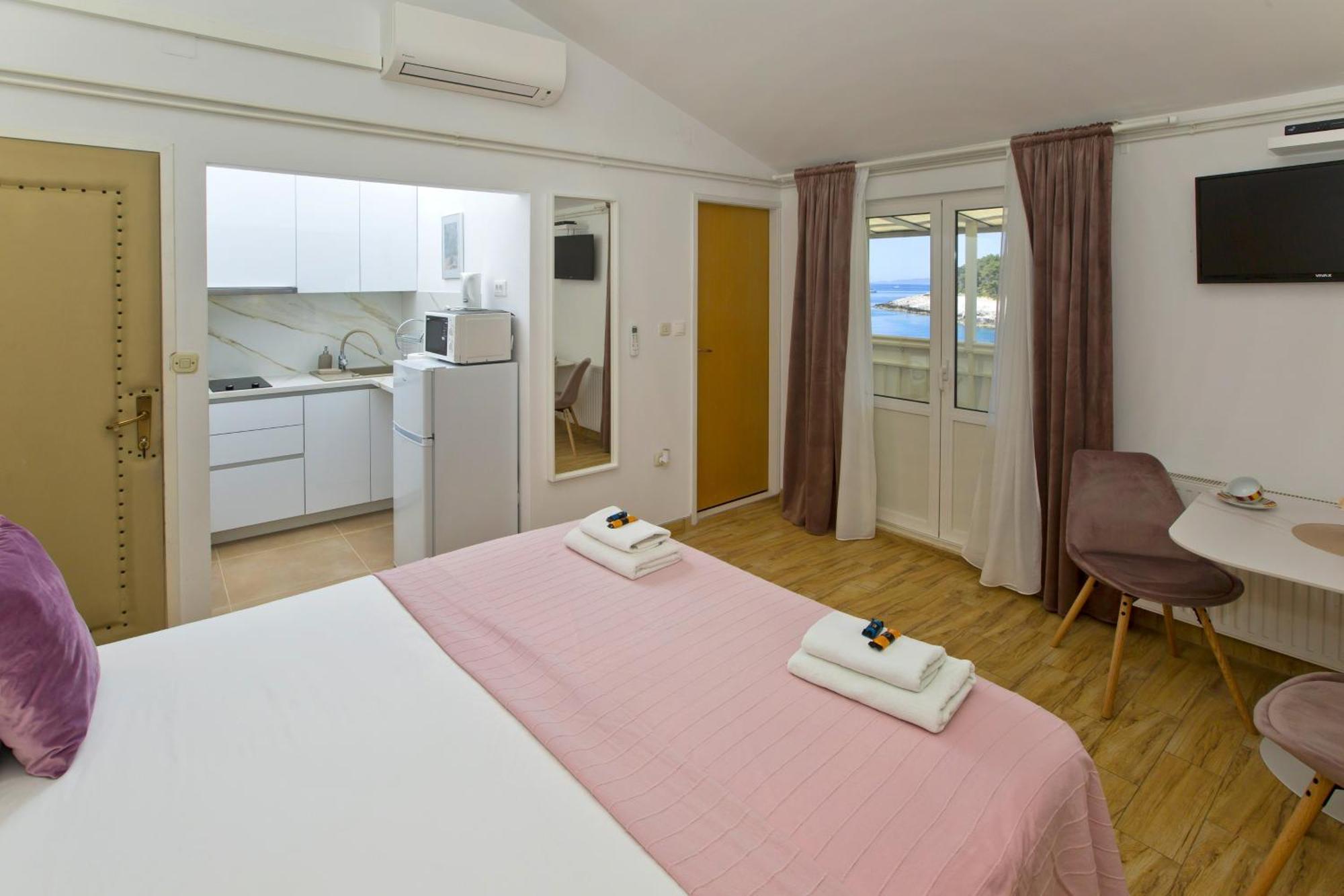 Apartments By The Sea Hvar - 10430 Hvar Town Pokoj fotografie